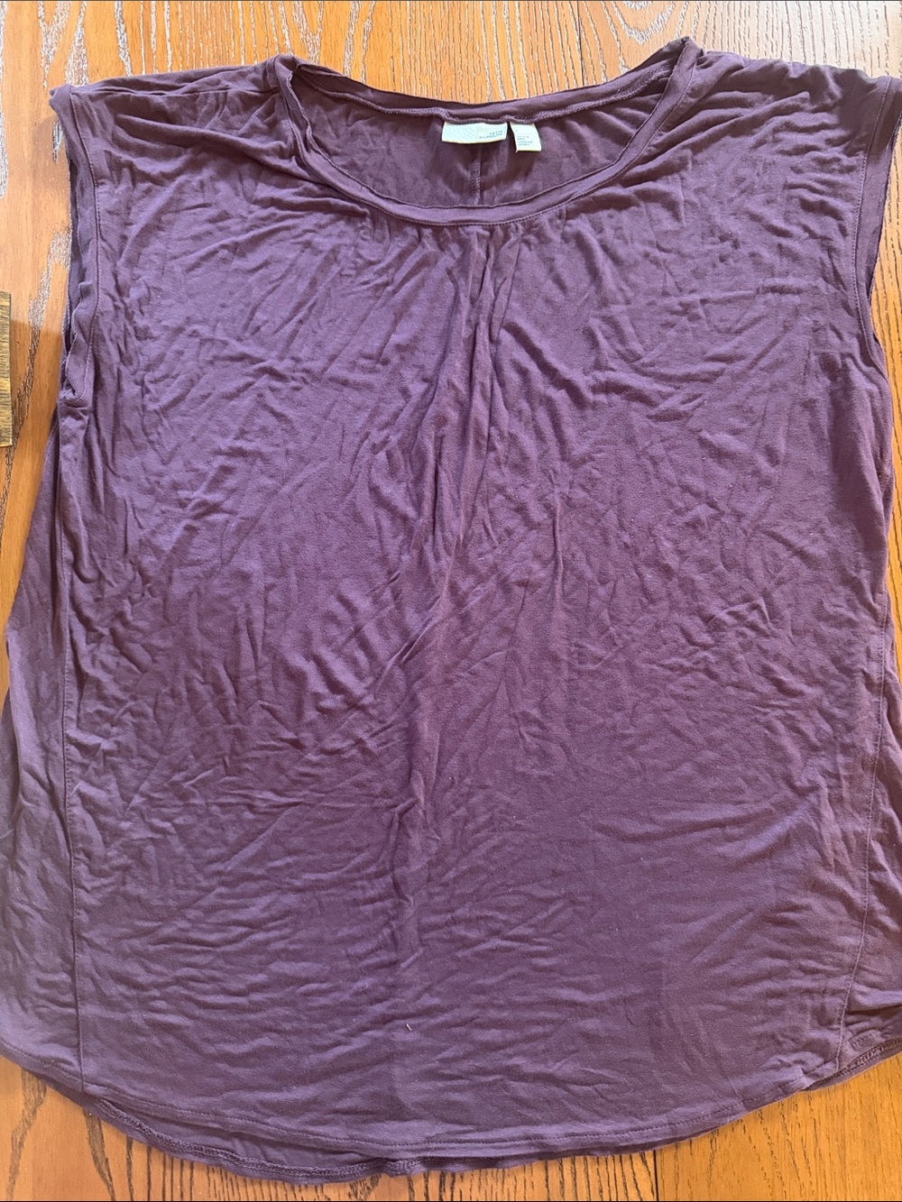 Women's Skeevless Top